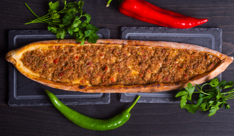 Kıymalı Pide