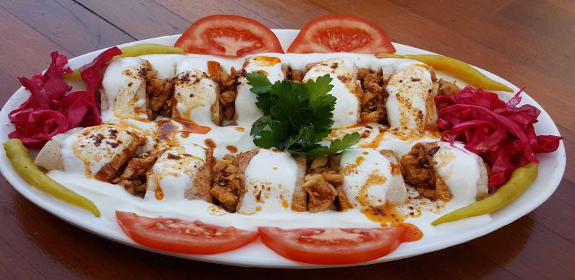 YOĞURTLU TAVUK TANTUNİ