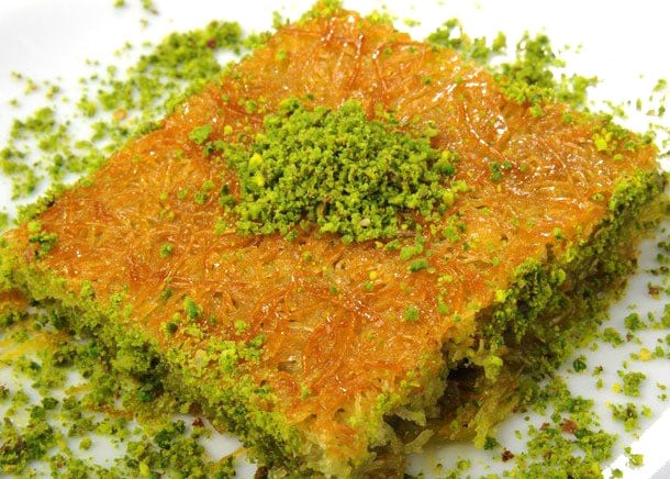 Fıstıklı Kadayıf Tatlısı