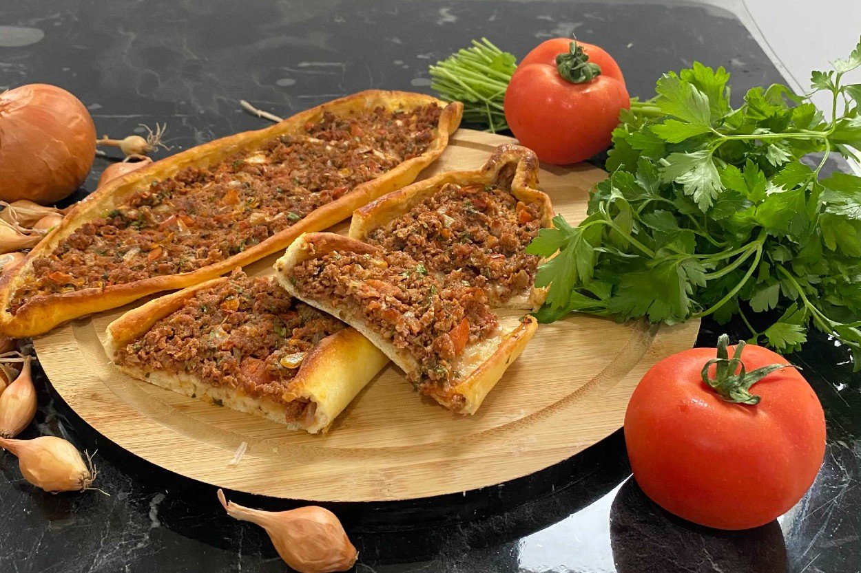 KIYMALI PİDE