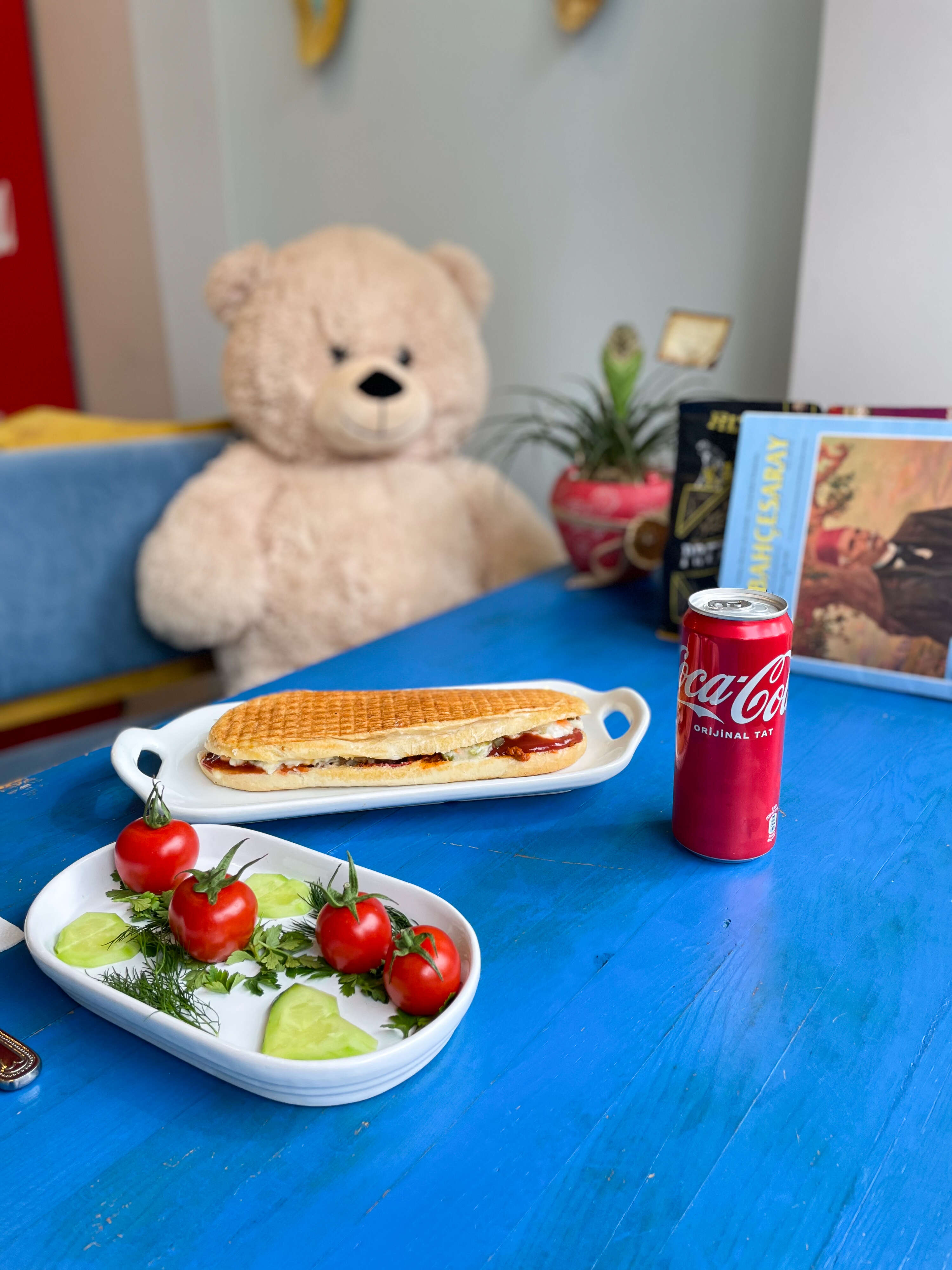 Kırım Kavurma Sucuk Kaşarlı Tost