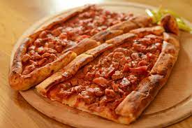 Kuşbaşılı Pide