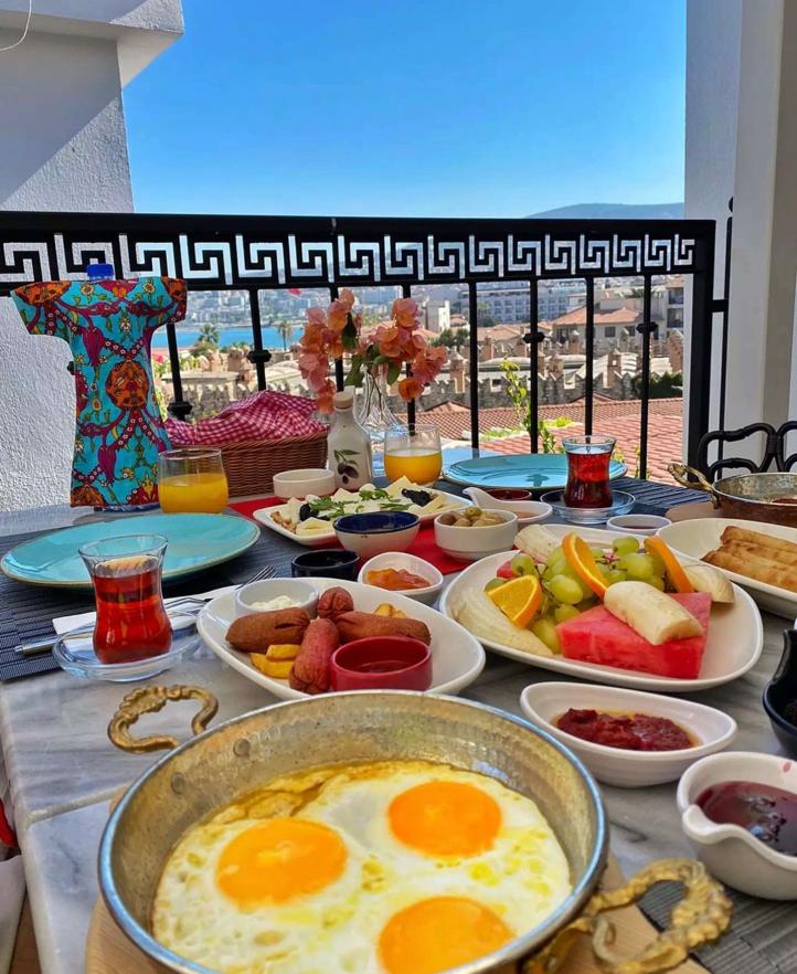 VILLA EPHESUS MENU
