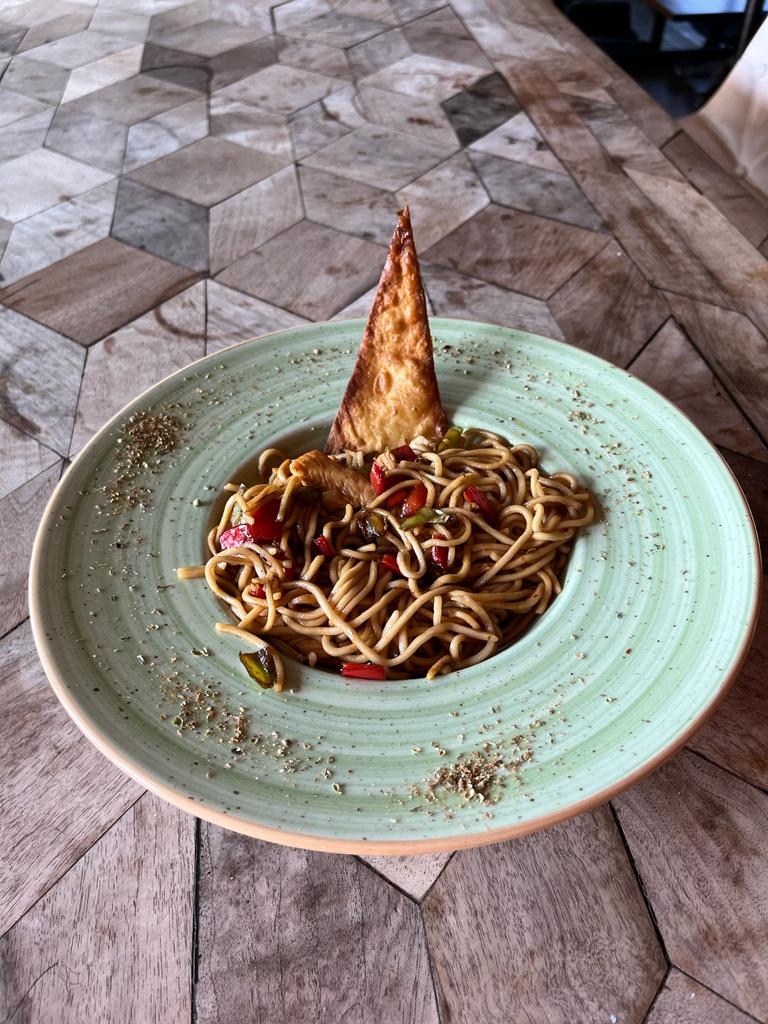 Tavuk Noodle