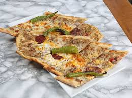 KUŞBAŞILI KAŞARLI PİDE