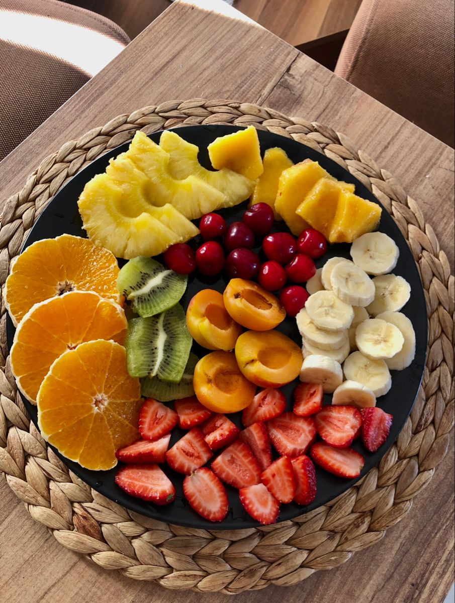 Meyve Tabağı / Season Fruits Plate