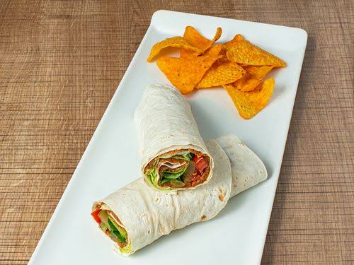 Dortitoslu Çiğköfte Dürüm (110gr,marul, domates, turşu, salatalık, maydanoz, acı sos, nar ekşisi, limon):37₺