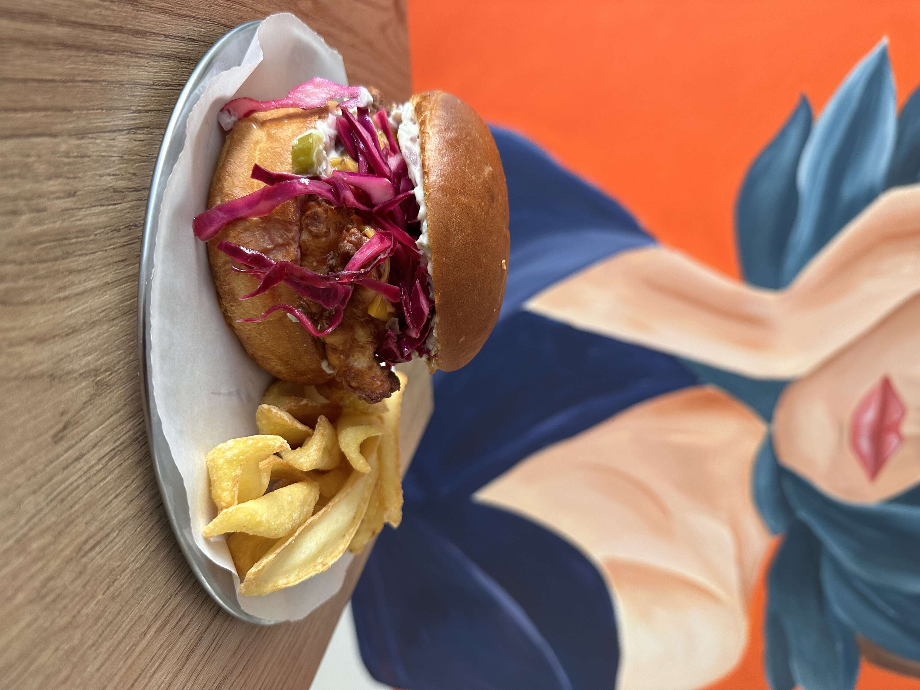 Tartar Soslu Kızarmış Tavuk Burger