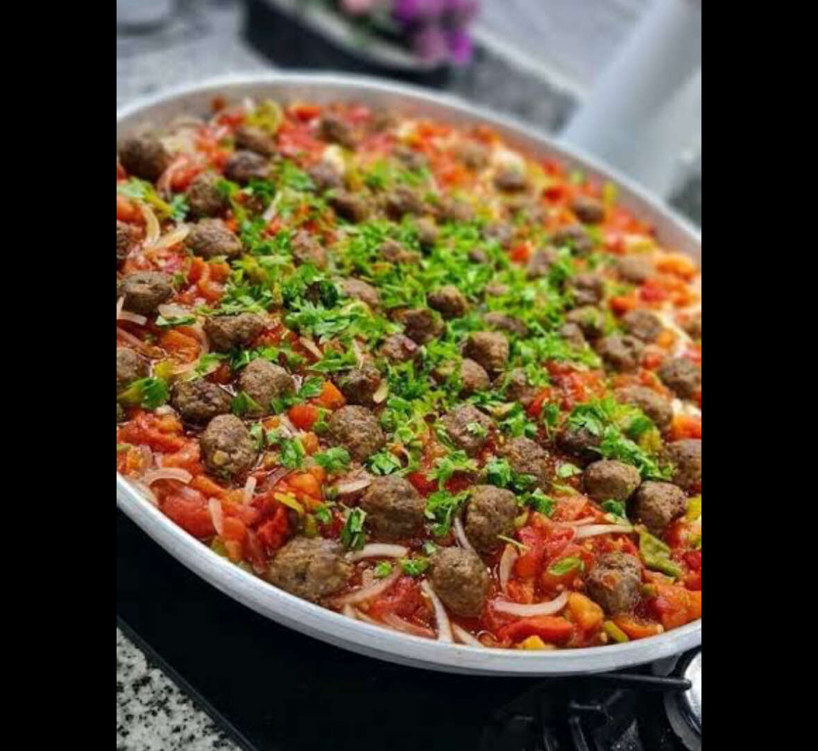 ALTI EZMELİ KÖFTE 