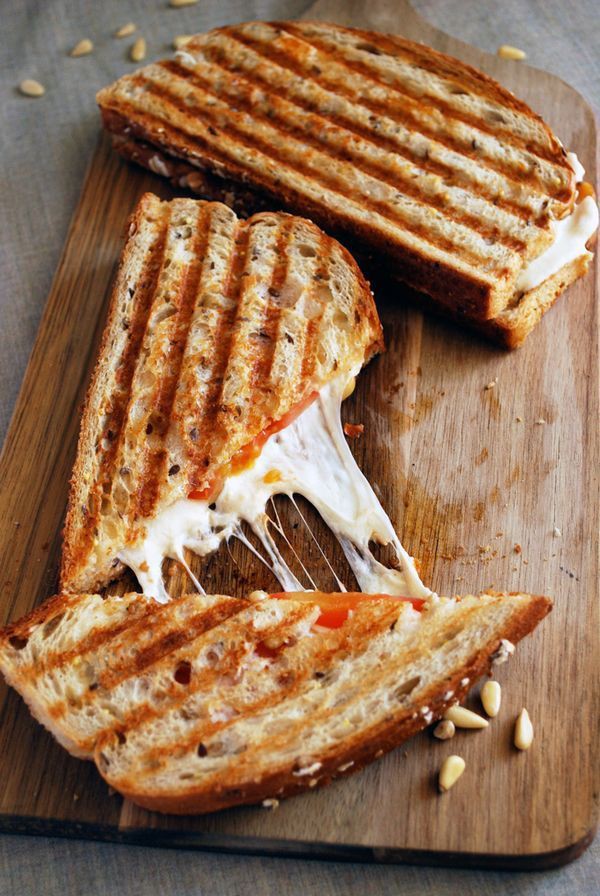 Kaşarlı tost