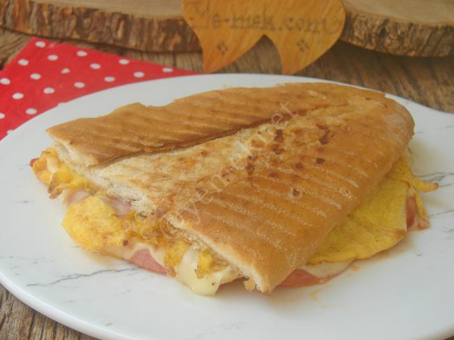 Atom Tost