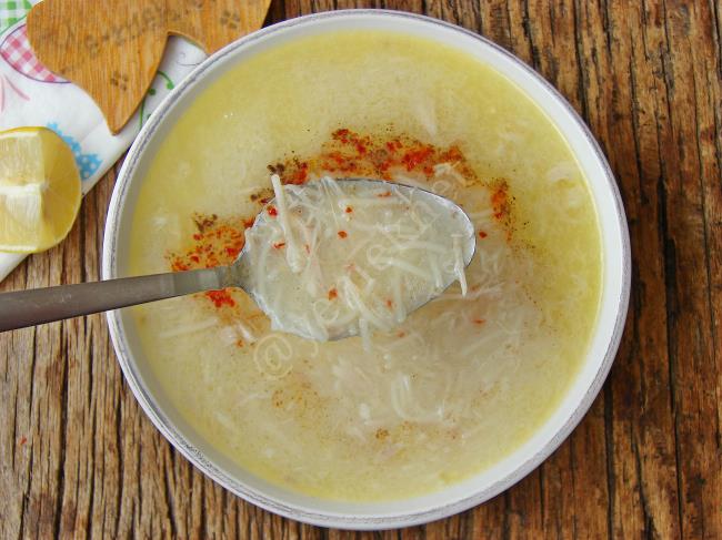 ŞEHRİYELİ TAVUK ÇORBASI