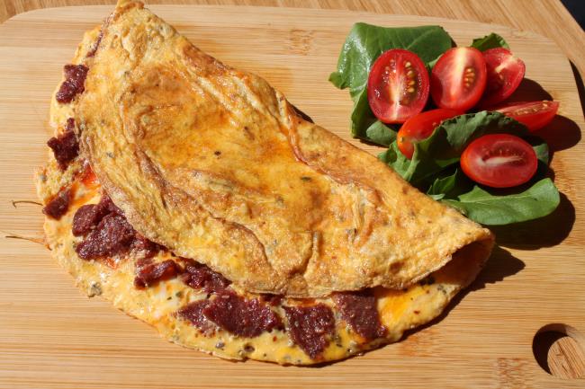 Sucuklu Omlet