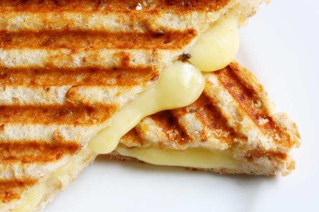  Çift Kaşarlı Klasik Tost