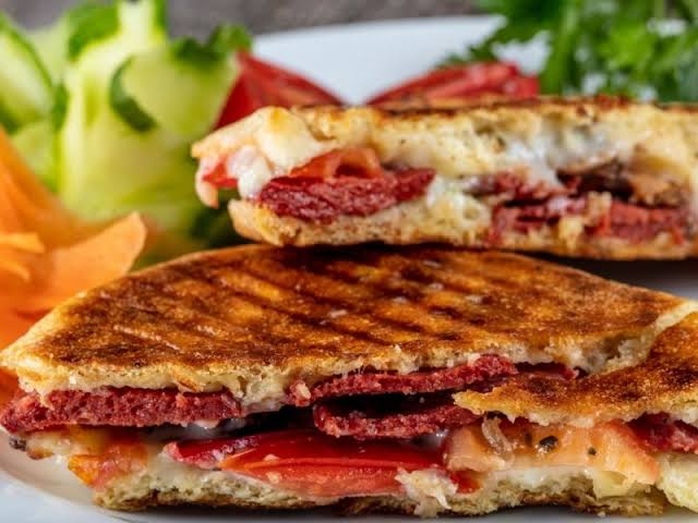 Karışık Tost