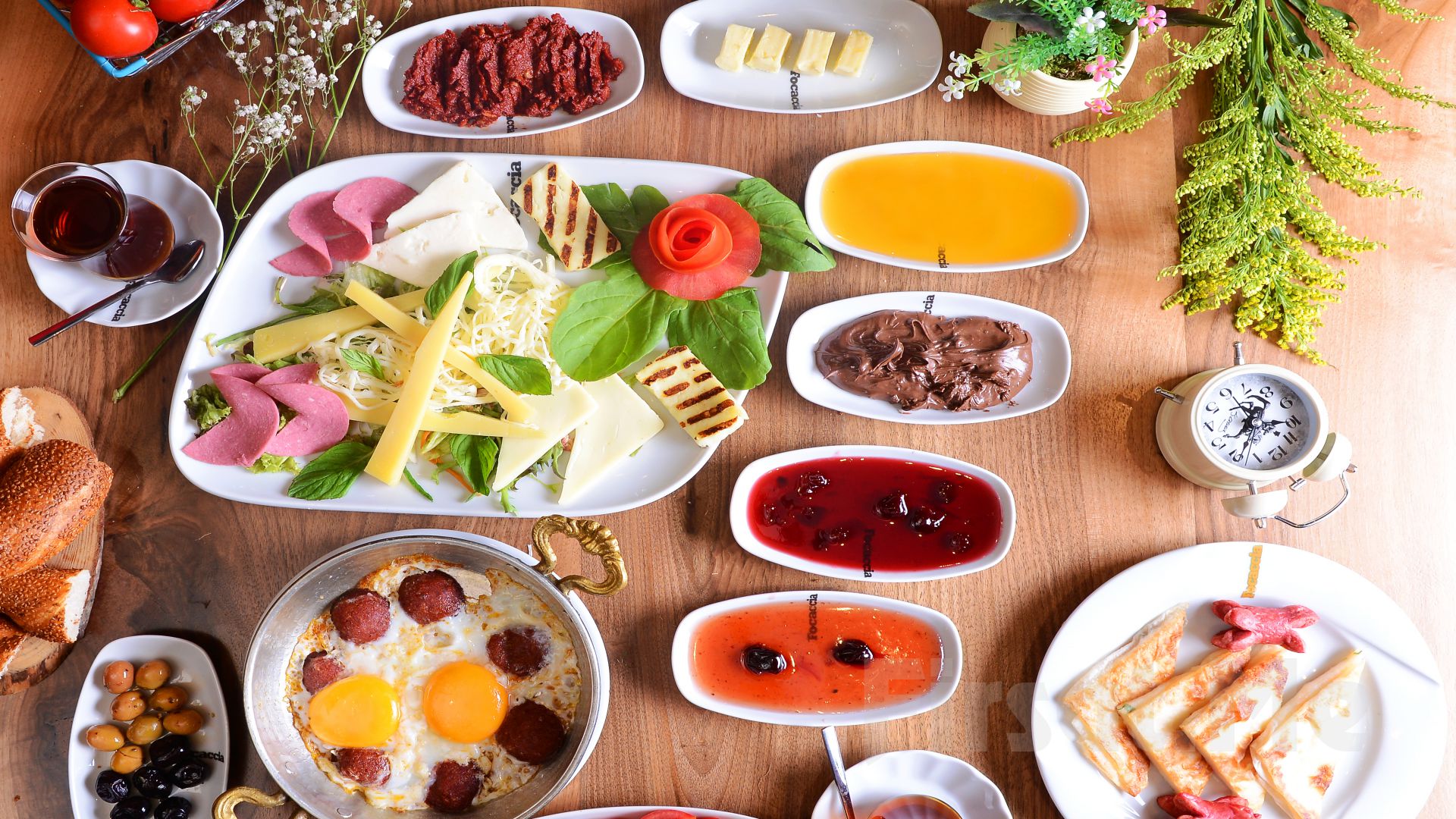 Kahvaltı (08:30/11:30)