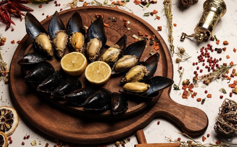 Midye Dolma 1 Kg.