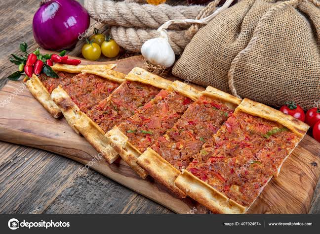 KIYMALI PİDE 