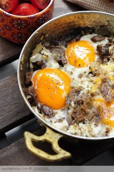 Kavurmalı Yumurta