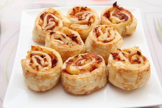 MOZZARELLA ve JAMBONLU