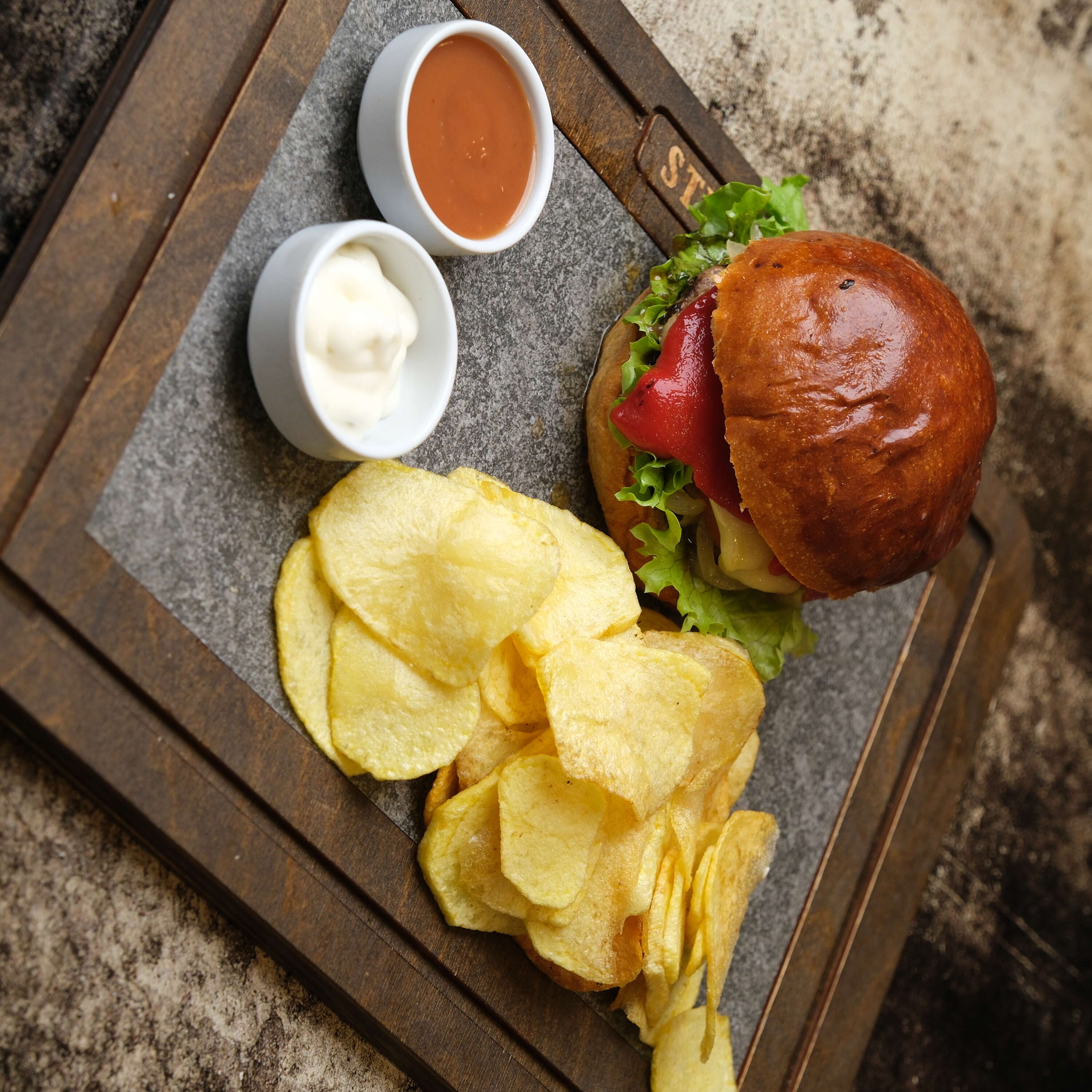 Neşveli Meksika Burger