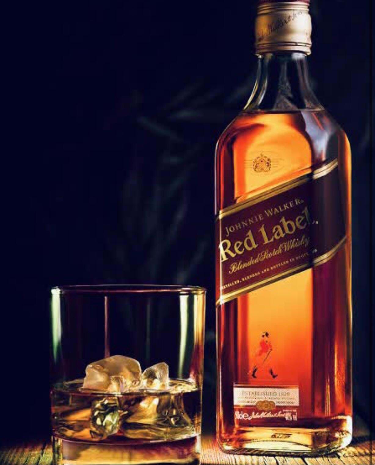 J.W. RED LABEL DUBLE 8 CL