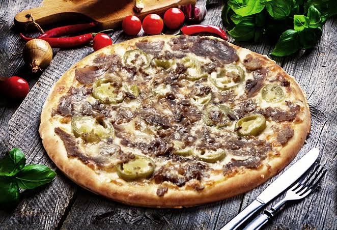 Kavurmalı Pizza