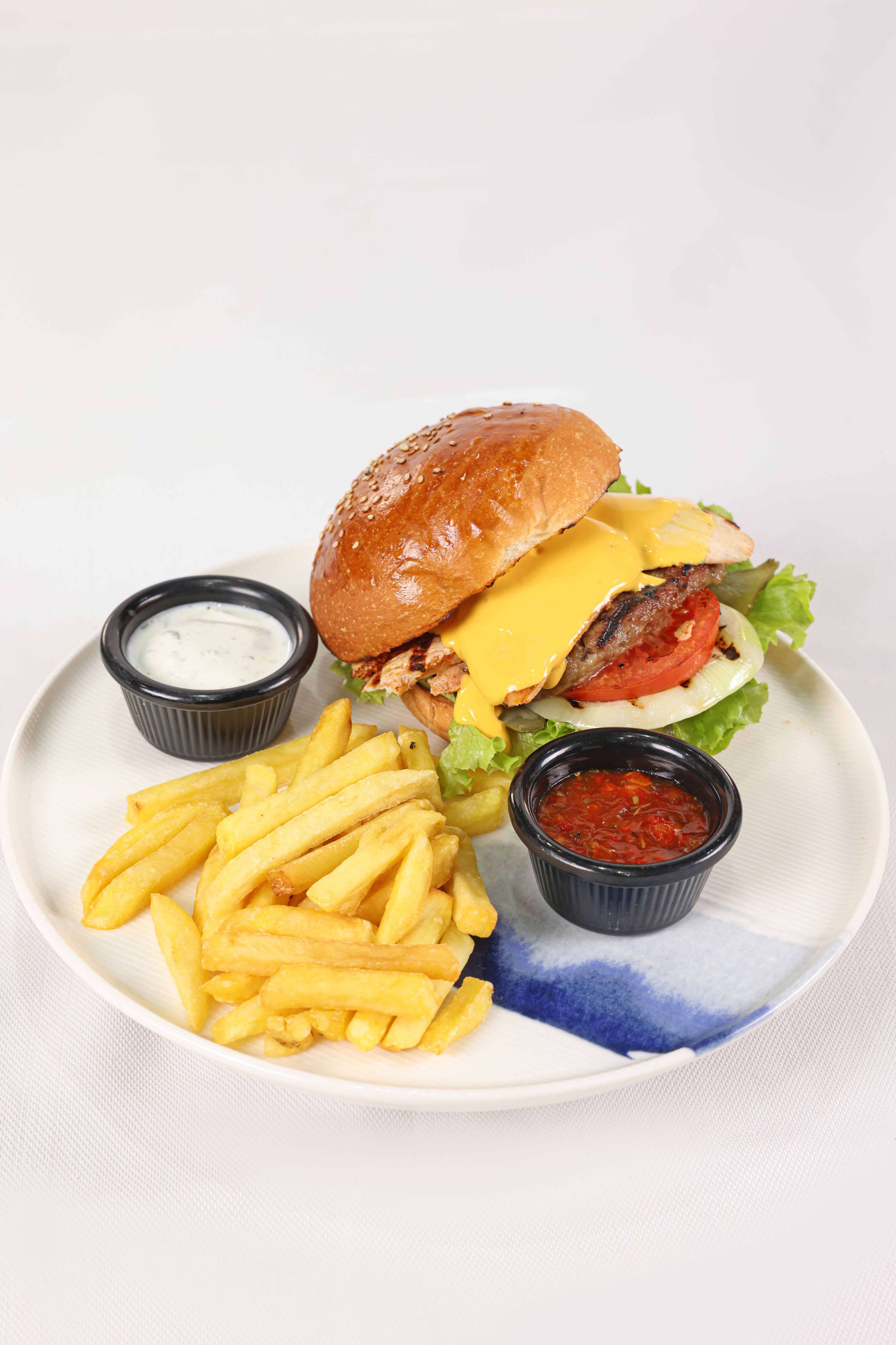 HOT BURGER