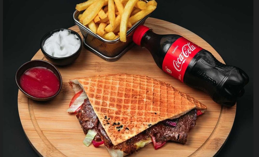Menü Berlin Pide Et Döner