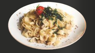 Tavuklu Fettuccine Alfredo