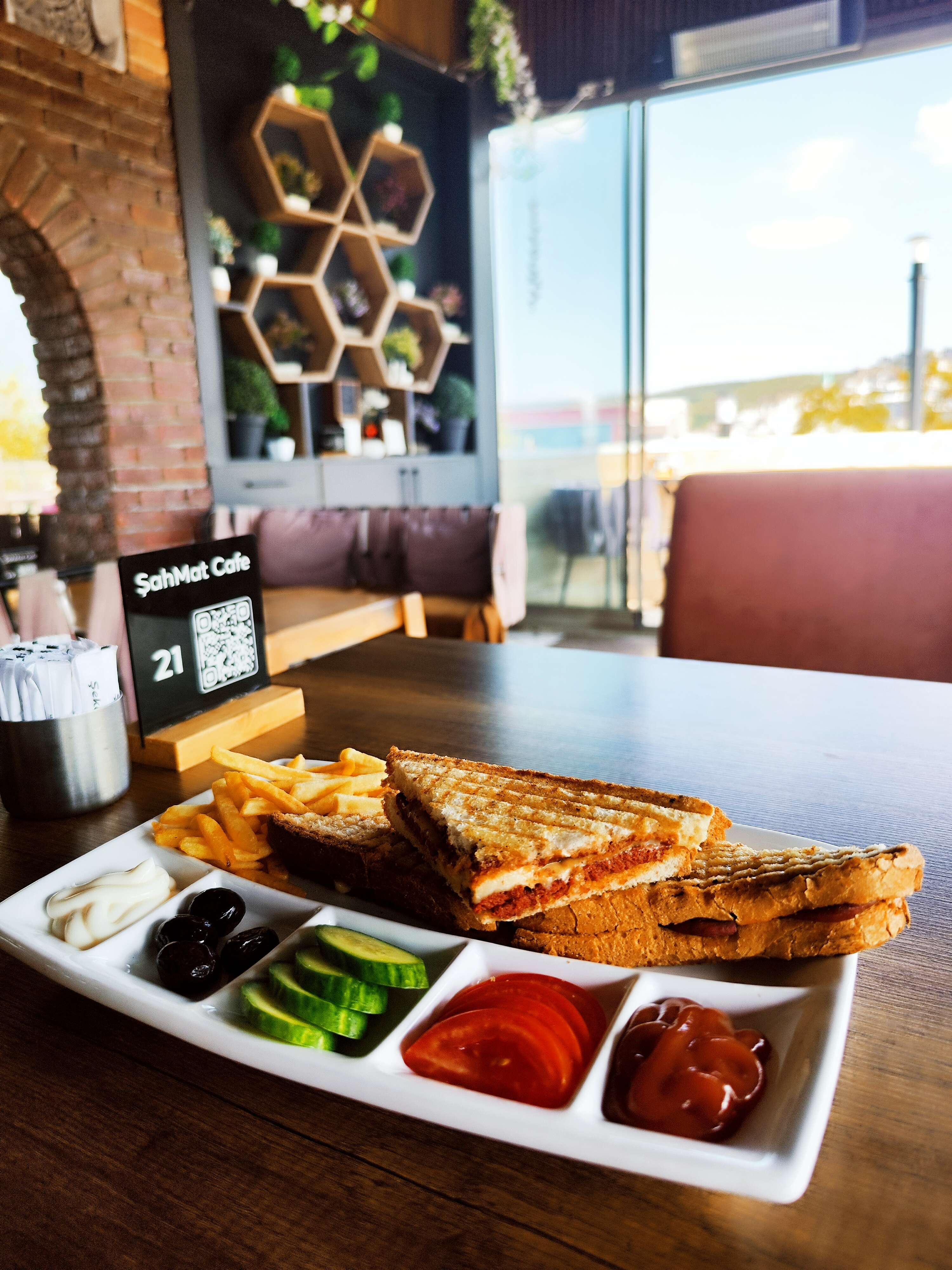 KAŞARLI TOST