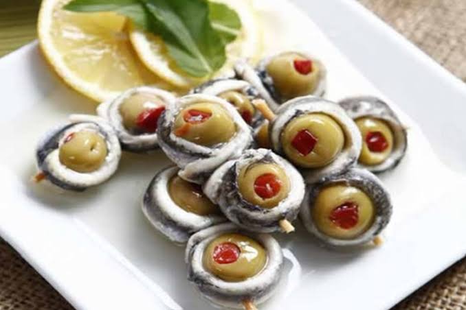 Zeytinli Hamsi