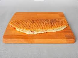 Tam Kaşarlı Tost