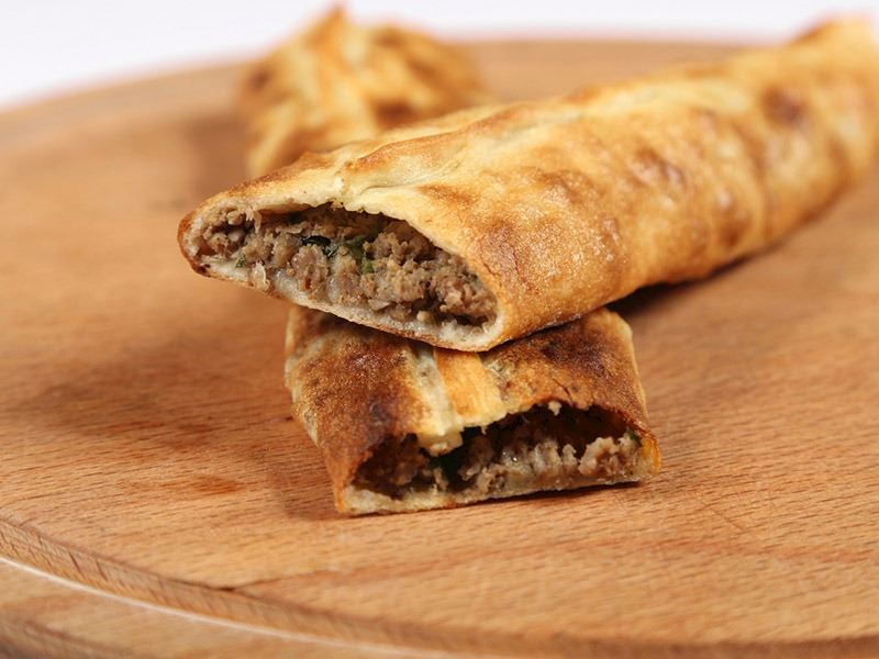 Kapalı Kıymalı Pide