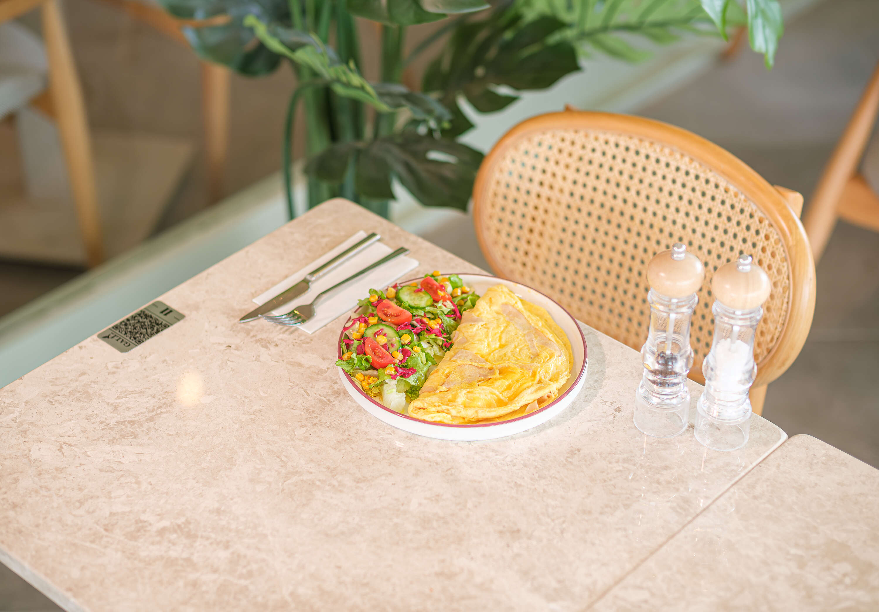 Hindi fümeli omlet