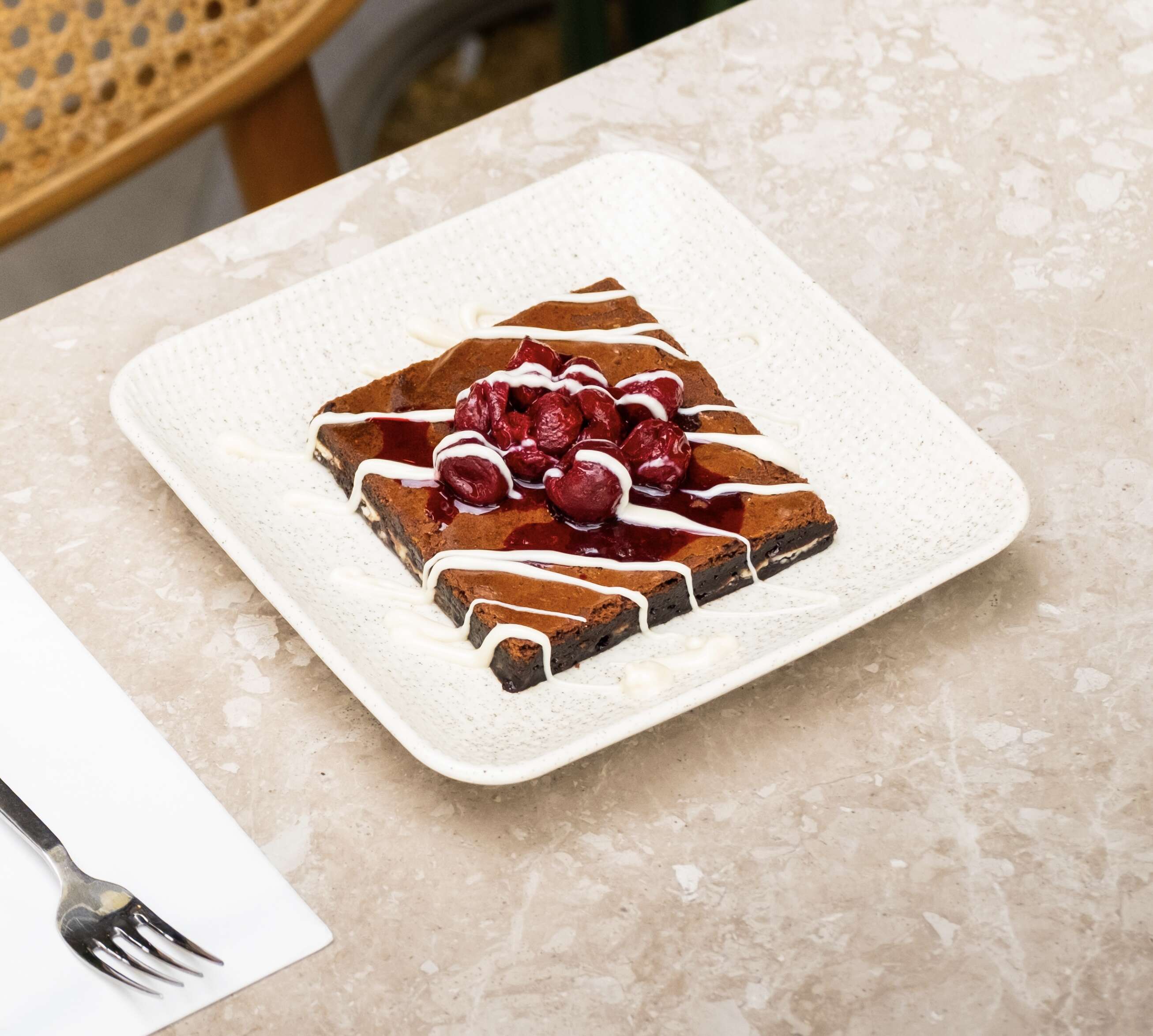 Vişneli Brownie