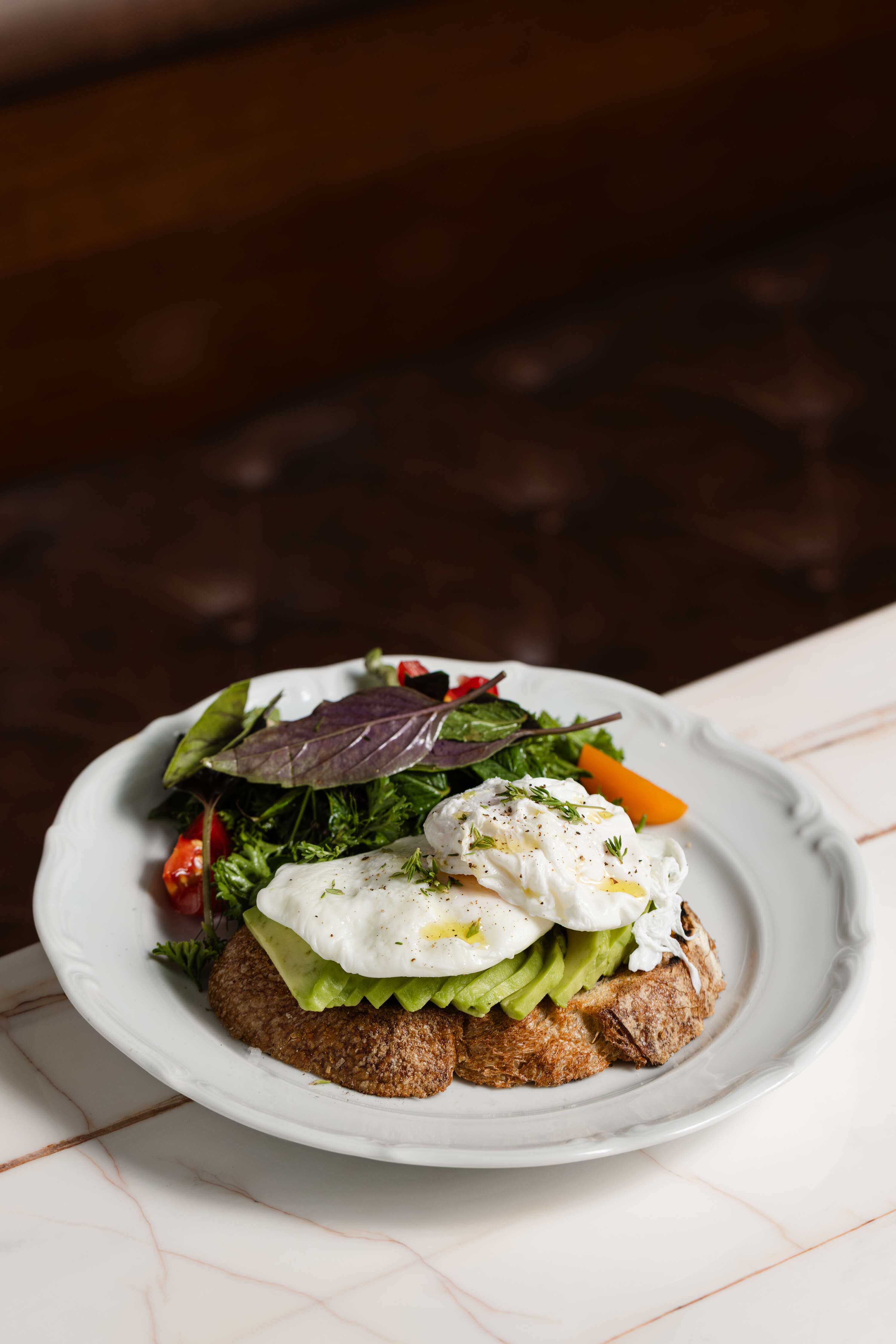 Glutensiz Ekmek Üstü, Poşe Yumurta & Avokado / Gluten-Free Tartine Poached Eggs and Avocado