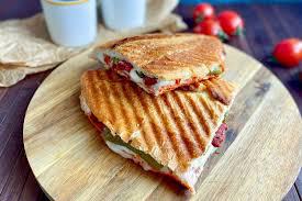 TOSTLAR