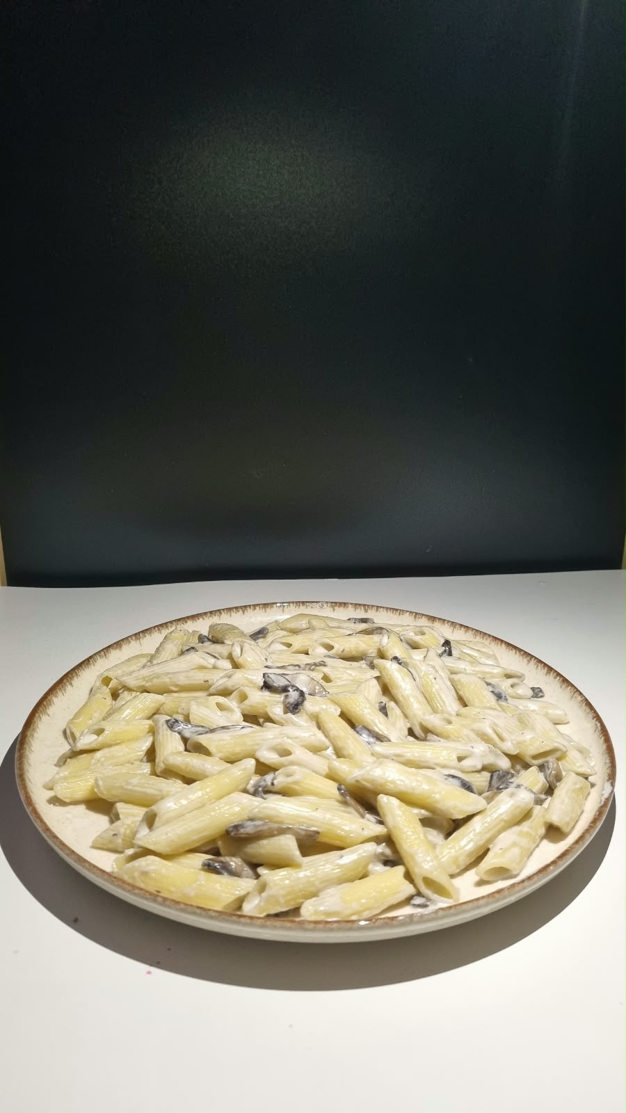 Kremalı Mantarlı Makarna