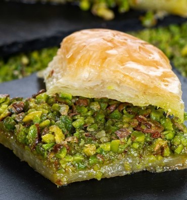 Tereyağlı Fıstıklı Baklava (1Kg)
