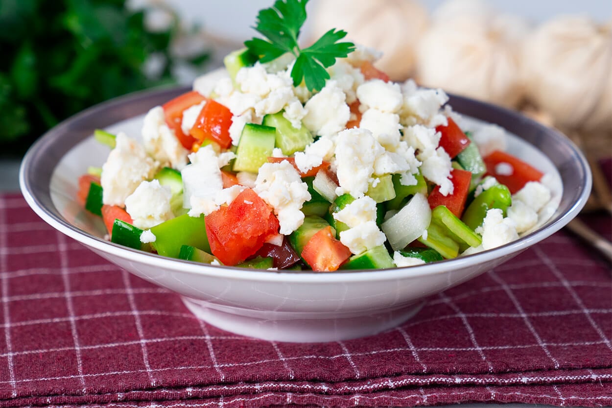 Beyaz Peynirli Salata