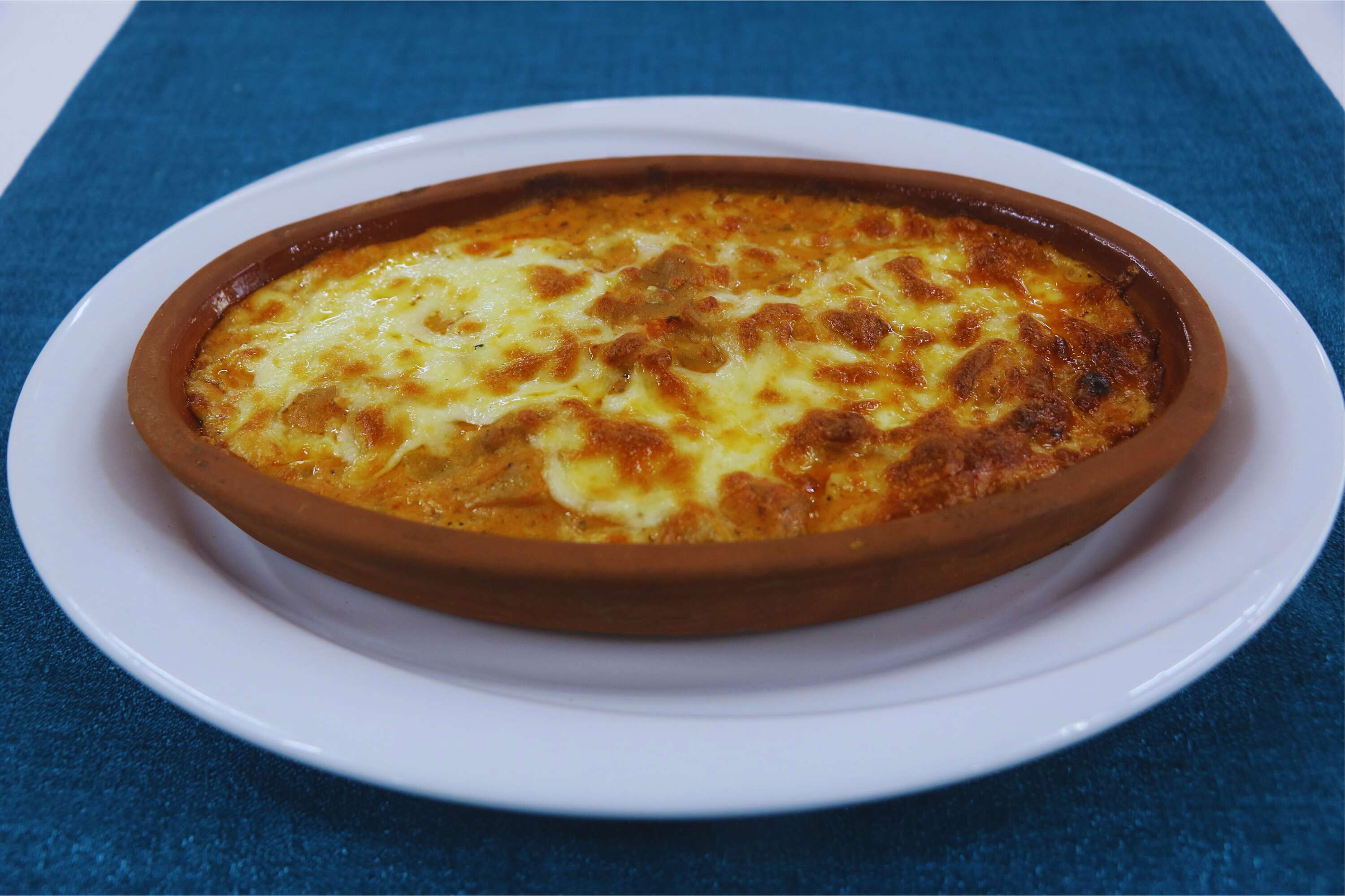 BEŞAMEL SOSLU TAVUK
