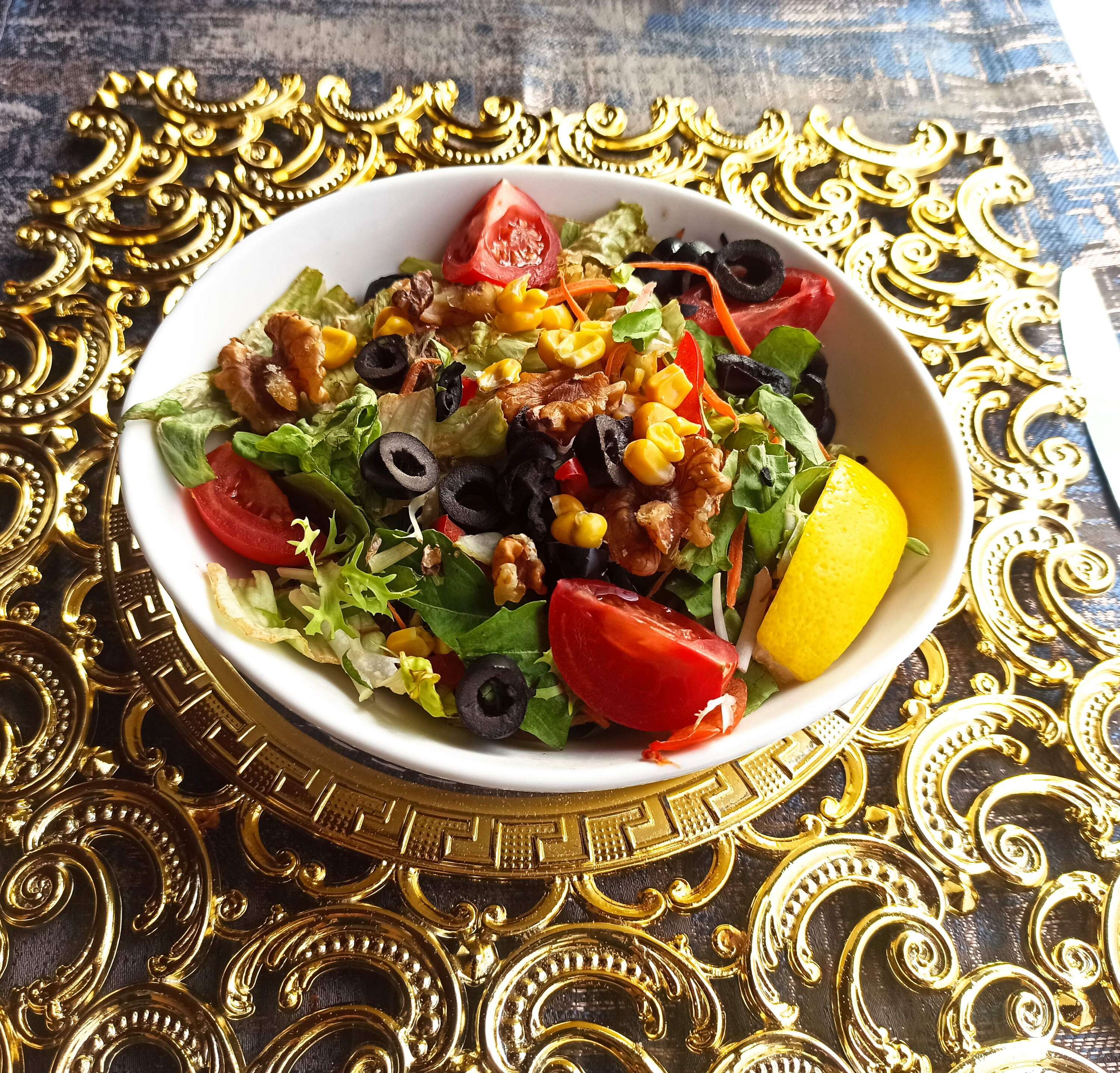 ROKA SALATA
